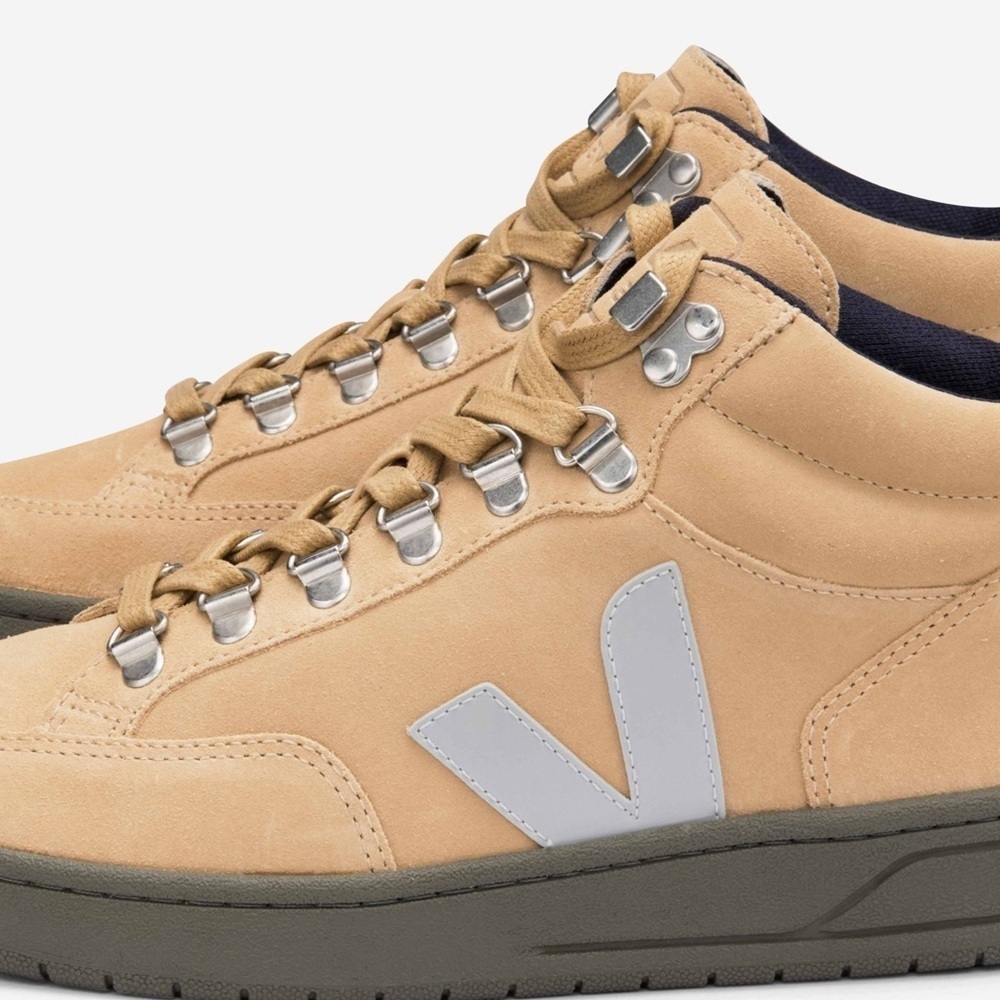 VEJA *NWT* Women’s Roraima Suede Desert Oxford Grey Khaki High Top Sneakers Sz 6 - Picture 16 of 16